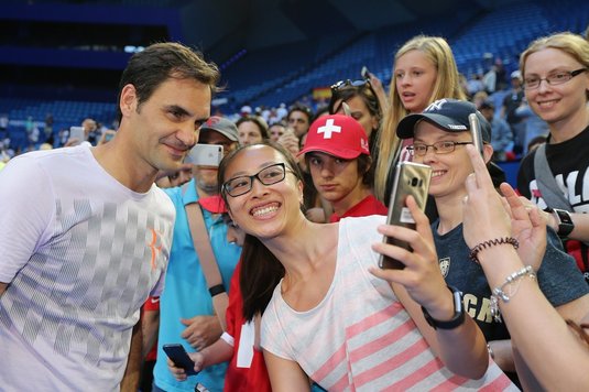 Moment fabulos pentru Roger Federer în Australia! FOTO | Atmosferă de meci la antrenamentul elveţianului