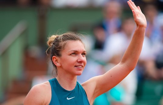 Schimbarea terenului i-a făcut bine Simonei Halep: ”Este fabulos că atâţia oameni au venit să mă vadă pe terenul 18”