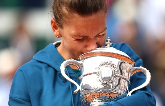 VIDEO | Faza care a trecut neobservată. Ce gest a făcut Sloane Stephens în momentul în care Simona a primit trofeul