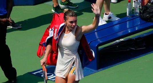 FOTO | Gest fabulos făcut de Simona Halep după ce a fost eliminată de Kanepi. Cum a reacţionat când un copil a strigat-o din tribune