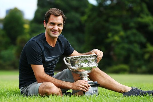 VIDEO | Titlul de cel mai bun selfie al anului merge la...Federer! Cu cine s-a pozat şi ce va face elveţianul după ce se va retrage