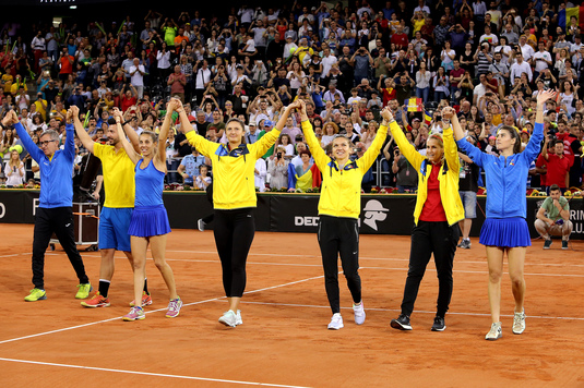 Halep, decisă la plecarea echipei de Fed Cup către Franţa. "Nu vrem să creăm emoţii!" În week-end luptă pentru prima finală din istoria tenisului feminin românesc.