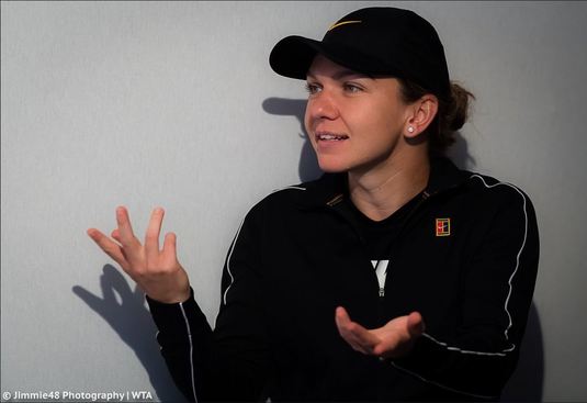 FOTO | Halep n-a avut milă de rănitul Del Potro. L-a ”gonit” de la un interviu :)