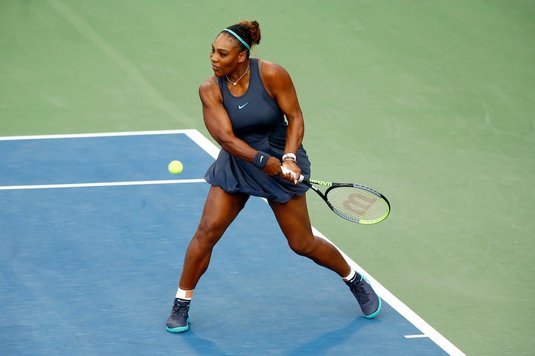 Serena Williams, victorie fulger în faţa lui Naomi Osaka