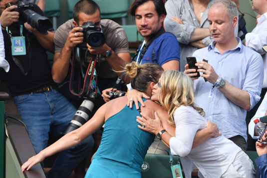 NBC scrie despre prietenia care le leagă pe Simona Halep şi Nadia Comăneci