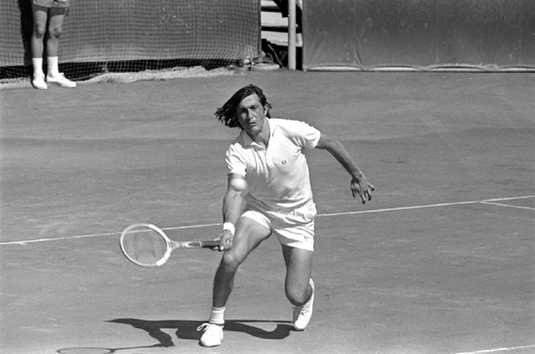 EXCLUSIV | 47 de ani de la momentul în care Ilie Năstase a devenit primul lider mondial din istoria tenisului. "Nasty" a stat de vorbă cu Telekom Sport: "O viaţă de om! Am fost foarte fericit!"