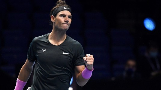 Nadal l-a învins pe deţinătorul trofeului, Tsitsipas, şi s-a calificat în semifinalele Turneului Campionilor