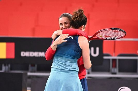 Monica Niculescu şi Gabriela Ruse, calificate în sferturi la dublu, la US Open