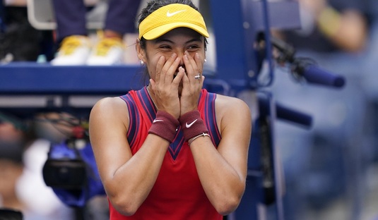 Performanţă unică atinsă de Emma Răducanu după ce s-a calificat în semifinale la US Open: ”Acum am aflat, dar eu nu alerg după recorduri”