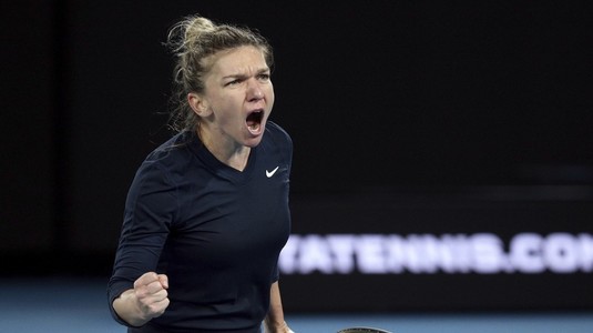 Finala cu numărul 41 din carieră! Simona Halep s-a calificat uşor în ultimul act la Melbourne. Singurul moment în care s-a enervat cu Qinwen Zheng: "Să mă spargă aici"