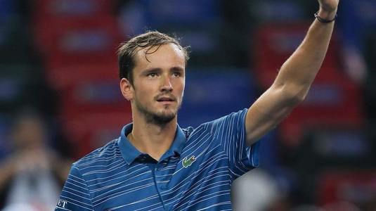 Daniil Medvedev, primul jucător care s-a calificat în semifinale la Turneul Campionilor