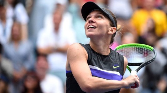 Simona Halep s-a predat în faţa Ekaterinei Alexandrova în turul doi la Beijing, în doar 65 de minute