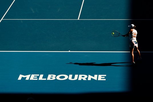 FOTO | Titlurile din presa din străinătate după ce Simona Halep a pierdut dramatic cu Muguruza în semifinale la Australian Open 2020. Ce scriu Marca, AS, L'Equipe sau The Guardian