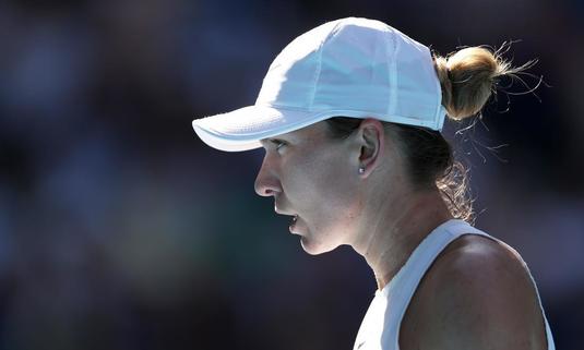Halep, topită de căldura de la Australian Open: "M-a omorât după primul set! Nu mi-a plăcut deloc". Ce ar fi vrut Simona: "Mă aşteptam să se întâmple, dar regulile sunt reguli"