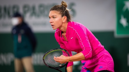 Victorii pentru echipele Simona Halep/Daria Gavrilova şi Monica Niculescu/Patricia Ţig la Melbourne