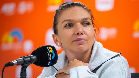 Simona Halep nu mai joacă azi la Trophee Clarins! Ce s-a întâmplat înainte de meciul cu McCartney Kessler