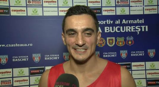 VIDEO Marian Drăgulescu a dat lovitura de începere la derby-ul Steaua - Dinamo de la baschet