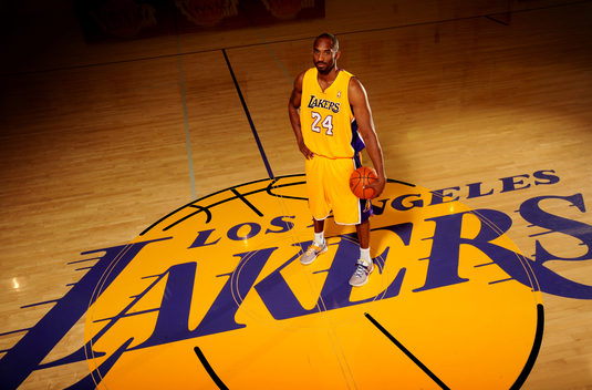 Los Angeles Lakers va juca meciul cinci al finalei NBA, cu Miami Heat, în tricouri dedicate regretatului Kobe Bryant