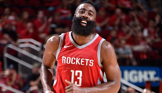 VIDEO | James Harden show! Prestaţie fabuloasă a texanului şi record de puncte