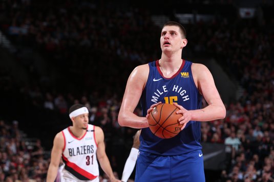 VIDEO | Suspans maxim. Primul meci cu over time din play-off-ul NBA. Mai lipseau prelungirile prelungirilor