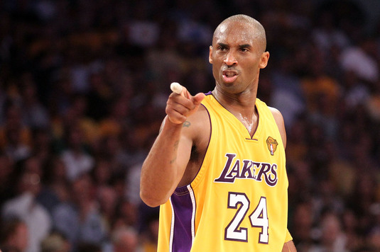 Jurnalistă din SUA, suspendată pentru că a adus în discuţie cazul de viol în care a fost implicat Kobe Bryant
