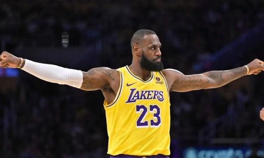 Încă un record. LeBron James, ales a 21-a oară pentru All-Star Game. Primii zece titulari de la ediţia din acest an