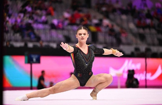 Denisa Golgotă, momente dramatice la Mondialele din Jakarta: gimnasta României a ajuns pe mâna medicilor | EXCLUSIV