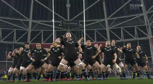 VIDEO | Nu s-au speriat de haka. Irlanda a învins Noua Zeelandă după un meci nebun