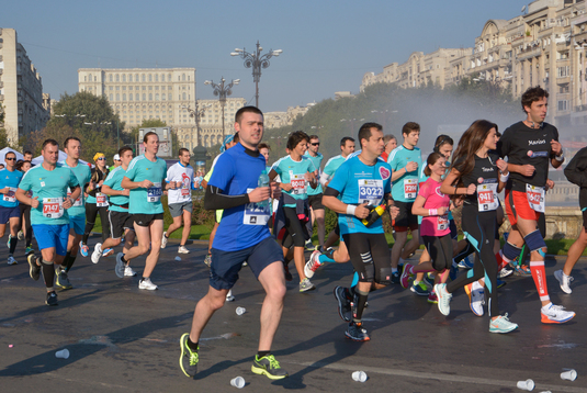 Cursa "regină" din cadrul Maratonului Internaţional Bucureşti a fost anulat din cauza înmulţirii cazurilor de COVID-19. Capitala se apropie de "scenariul roşu"
