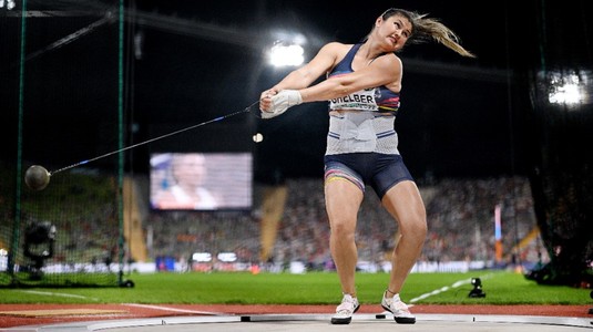O nouă performanţă uriaşă la Munchen. Banca Ghelber, campioană europeană la aruncarea ciocanului. E prima medalie continentală pentru România, la atletism, după 20 de ani