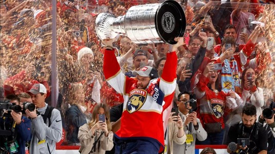 Premieră în NHL. Florida Panthers a câştigat pentru prima dată în istorie Cupa Stanley