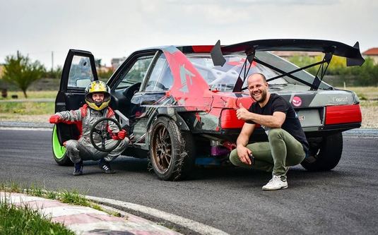 Tot ceea ce trebuie să ştii despre Campionatul Naţional de drift 2020. Gabriel Imre a fost invitatul Geaninei Iacob: ”Sinistru fără spectatori”
