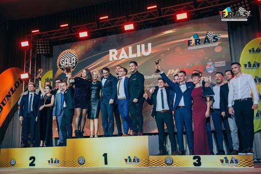 Eveniment grandios la Opera Naţională pentru motorsportul românesc: 500 de premianţi, 1.000 de invitaţi