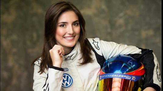 GALERIE FOTO | Tatiana Calderon, prima femeie latino-americană care a pilotat un monopost de Formula 1