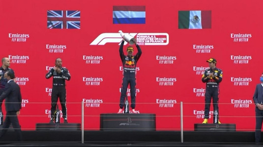 VIDEO | Trofee speciale oferite de organizatori la Marele Premiu al Franţei! Cum arată cupele pe care le-au primit Verstappen, Hamilton şi Perez