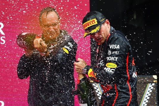 Max Verstappen, victorie în Marele Premiu al Azerbaidjanului! "A fost destul de direct totul". Oscar Piastri a abandonat în primul tur