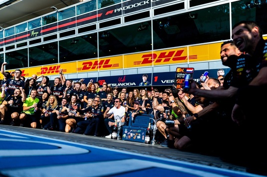 S-a produs oficial despărţirea de 80 de milioane de lire sterline în Formula 1! Anunţul făcut de Red Bull