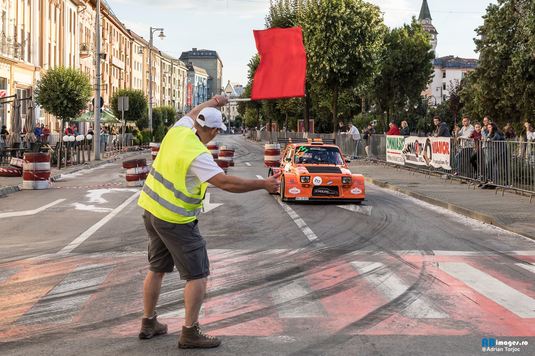 Interes enorm pentru cursa de Super Rally de la Bucureşti: 57 de piloţi se vor prezenta la linia de start