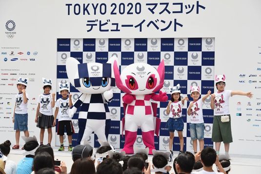 Organizatorii JO 2020 de la Tokyo au prezentat oficial mascotele Miraitowa şi Someity