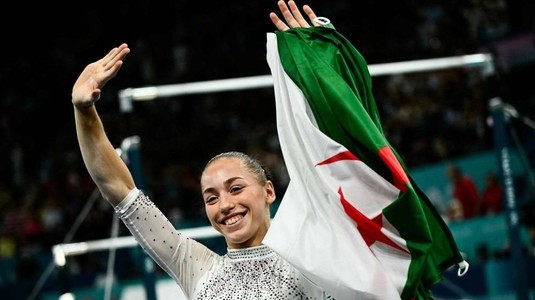 Moment memorabil la Paris. Kaylia Nemour a cucerit primul aur olimpic din istoria ţării sale la gimnastică