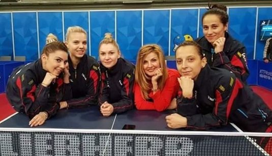 România a ratat calificarea în semifinalele CM de tenis de masă, după ce a fost învinsă de Hong Kong