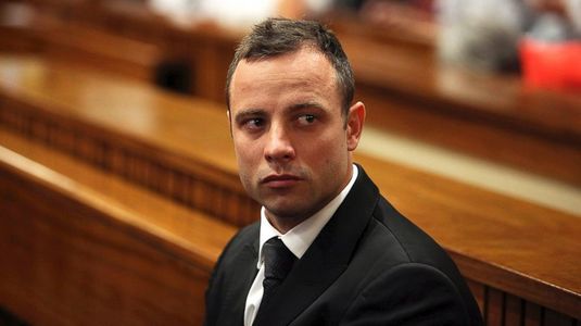 Oscar Pistorius a fost bătut în puşcărie! Totul a pornit de la folosirea telefonului public!