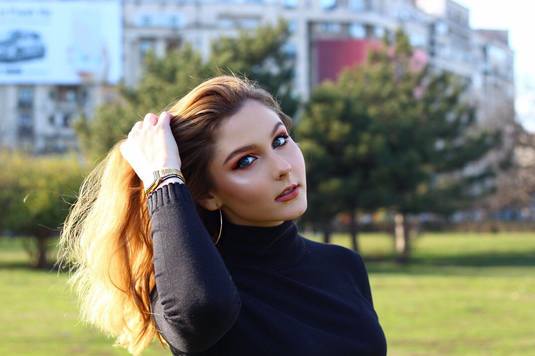 GALERIE FOTO | Maria, fiica Laurei Badea, este o adevarata artista. Dar nu pe planşa de scrimă.