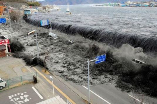 Pământul s-a cutremurat din nou! Alertă de tsunami! Pagube însemnate cauzate de un seism de peste şapte grade
