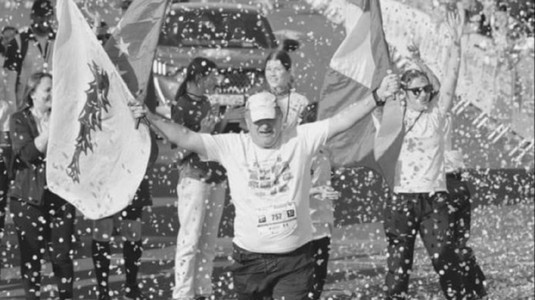 Ultima cursă pentru maratonistul Ilie Roşu. Veteranul a făcut un infarct la ”Maratonul Unirii” de la Focşani