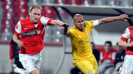 A cucerit titlul cu Dinamo, a acceptat să revină în Liga 1 şi acum se luptă pentru play-off: "Îmi doream de ceva vreme. Acesta a fost principalul motiv"