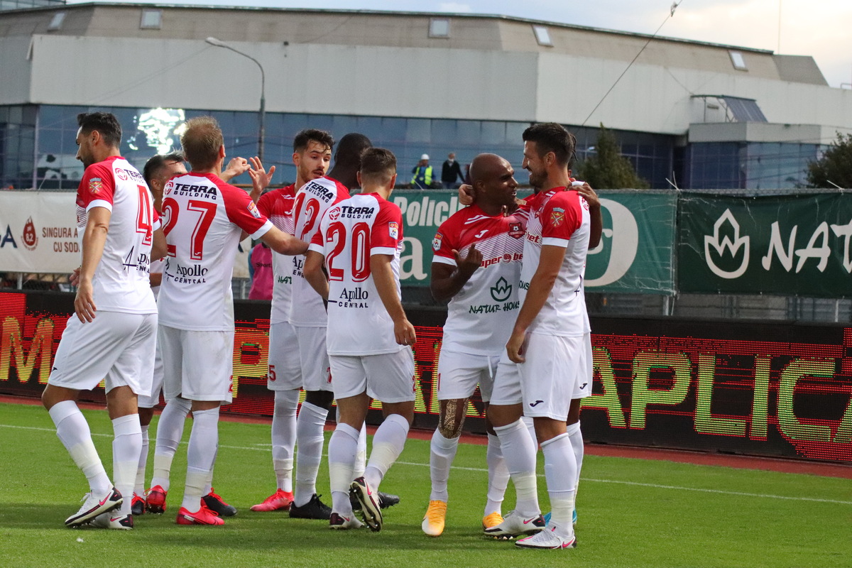 FC Hermannstadt a obținut victoria în duelul cu CFR Cluj și urcă pe locul 4  în