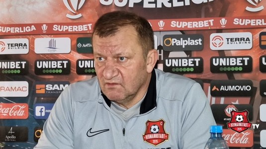 Dorinel Munteanu şi-a avertizat jucătorii înaintea debutului la Hermannstadt: "Nimeni, pe scurt"