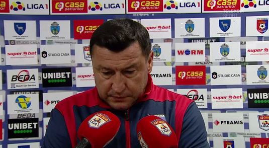 VIDEO | Viorel Moldovan a găsit explicaţia pentru eşecul echipei sale: "Nu meritam mai mult" Cu ce jucător al adversarilor s-a felicitat la final 