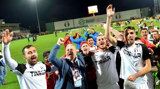 EXCLUSIV Transfer BOMBĂ la Rapid! Fanii giuleştenilor în extaz: ”Asta e dorinţa tatălui meu!”